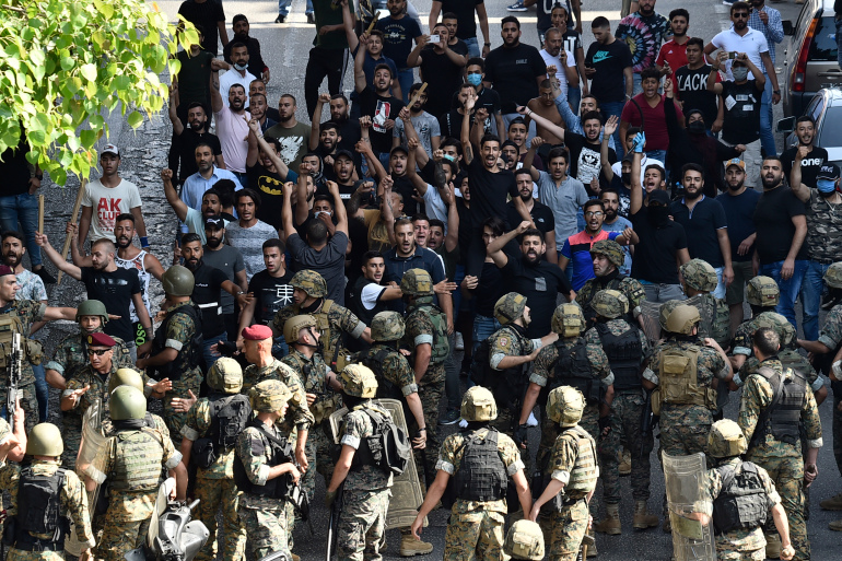 موقف | تداعيات التظاهرات بسب عائشة في لبنان