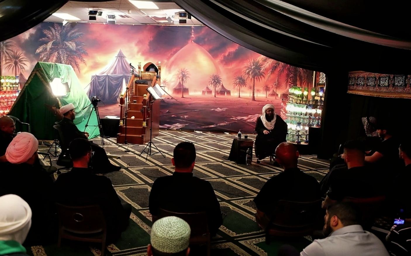 خبر | الشيخ الحبيب: إدارة العتبة الحسينية كأنها تخنق صوت الإمام الحسين عليه السلام ولا تدعه يتكلم!